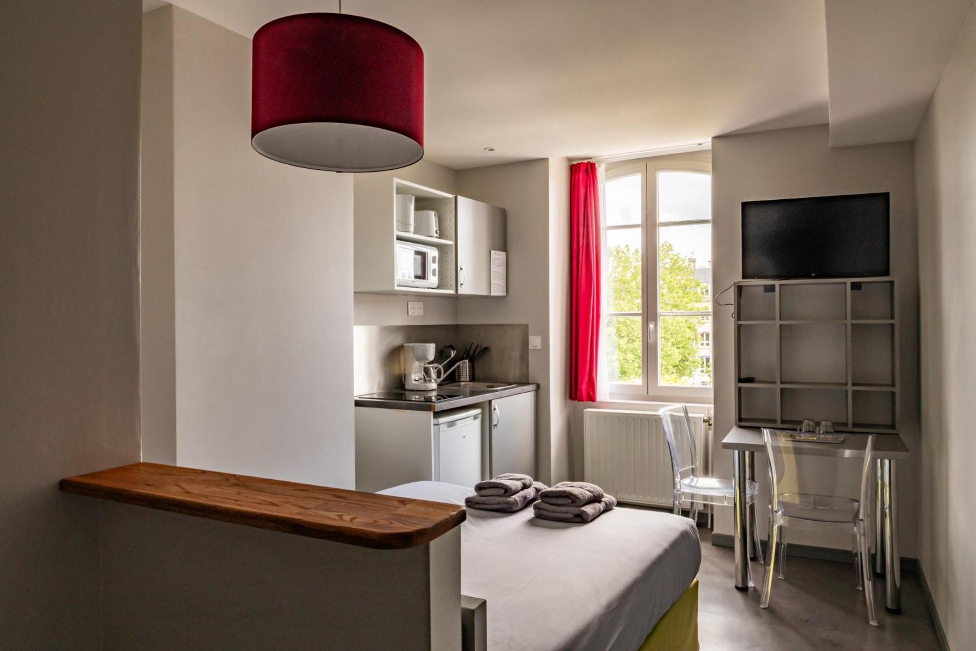 Smart Appart Caen Republique Экстерьер фото